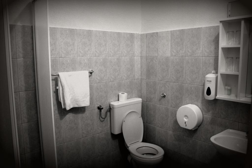 Hotel Piramida Sunca Visoko Esterno foto