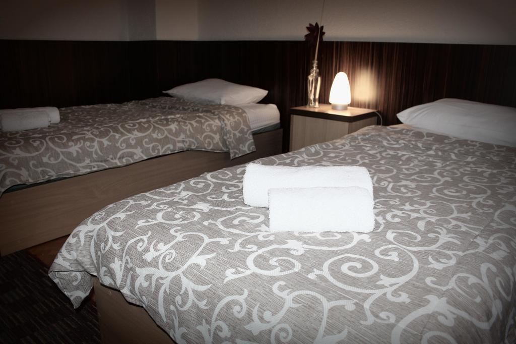 Hotel Piramida Sunca Visoko Esterno foto
