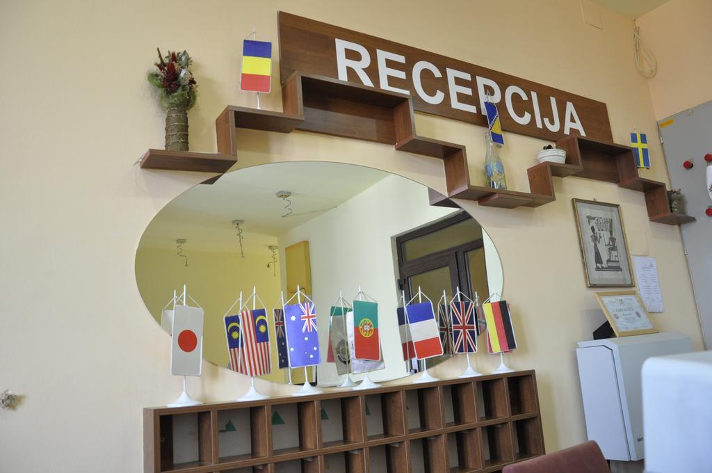 Hotel Piramida Sunca Visoko Esterno foto